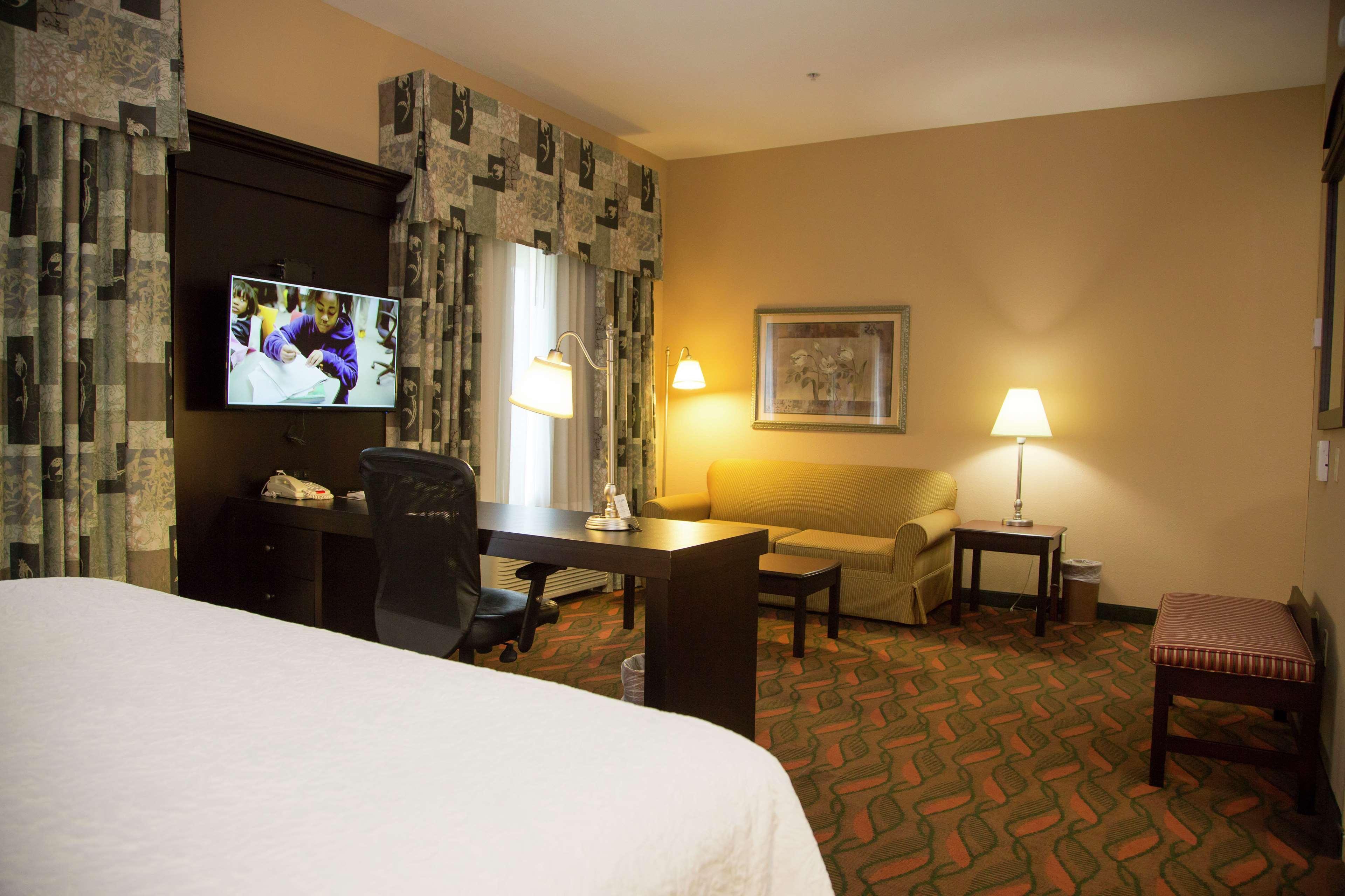 Hampton Inn & Suites Houston Rosenberg Exterior photo