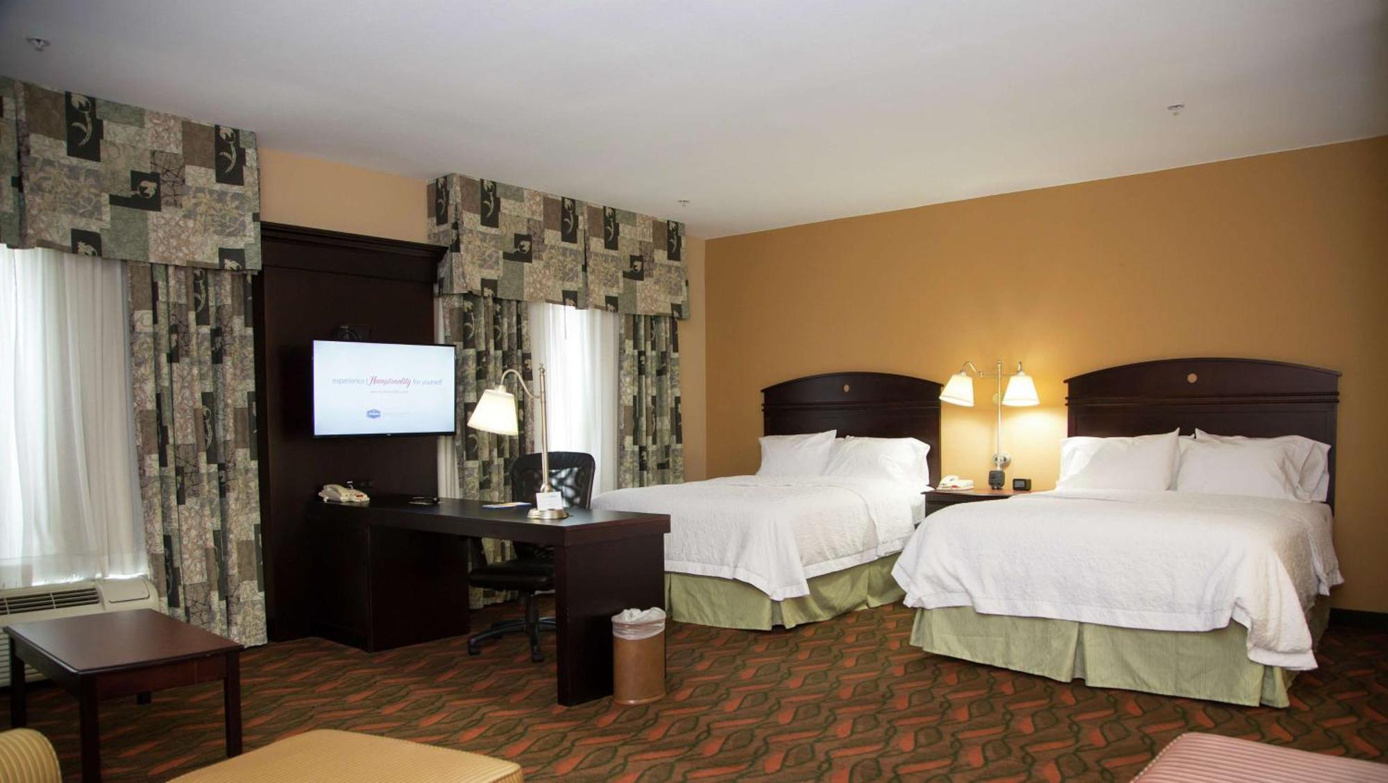 Hampton Inn & Suites Houston Rosenberg Exterior photo